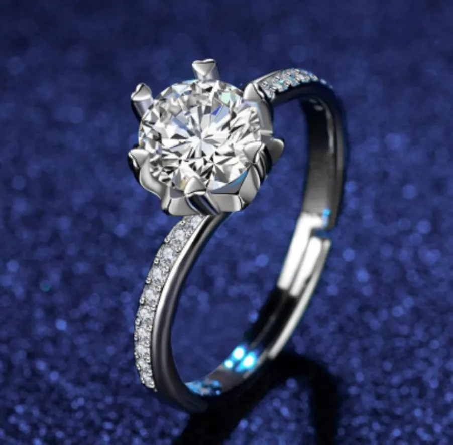ZaaG Celestial Promise Ring – Embrace Your Shimmering Eternity