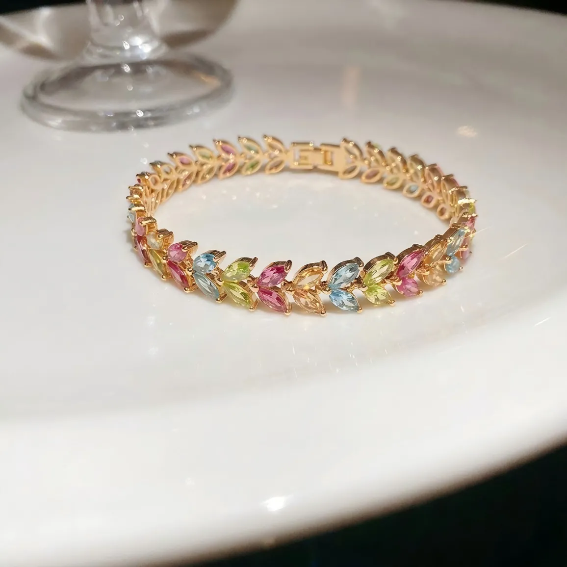 Chromatic Blossom Chain